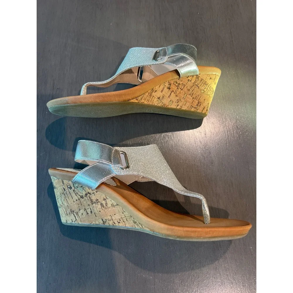 Comfort Me Cherie Silver Metallic Cork Wedge Slingback Thong Sandals Womens 7.5M
